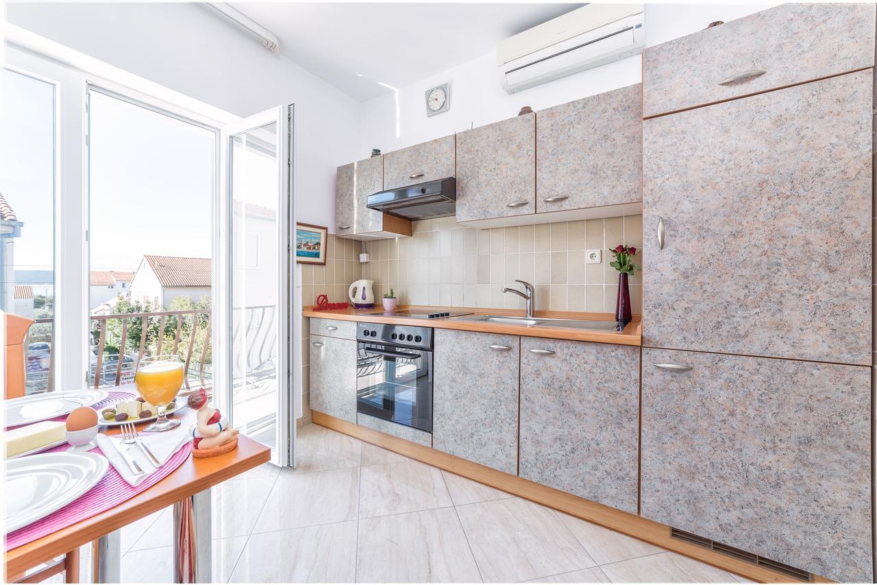 Apartments Valentino Vodice Extérieur photo